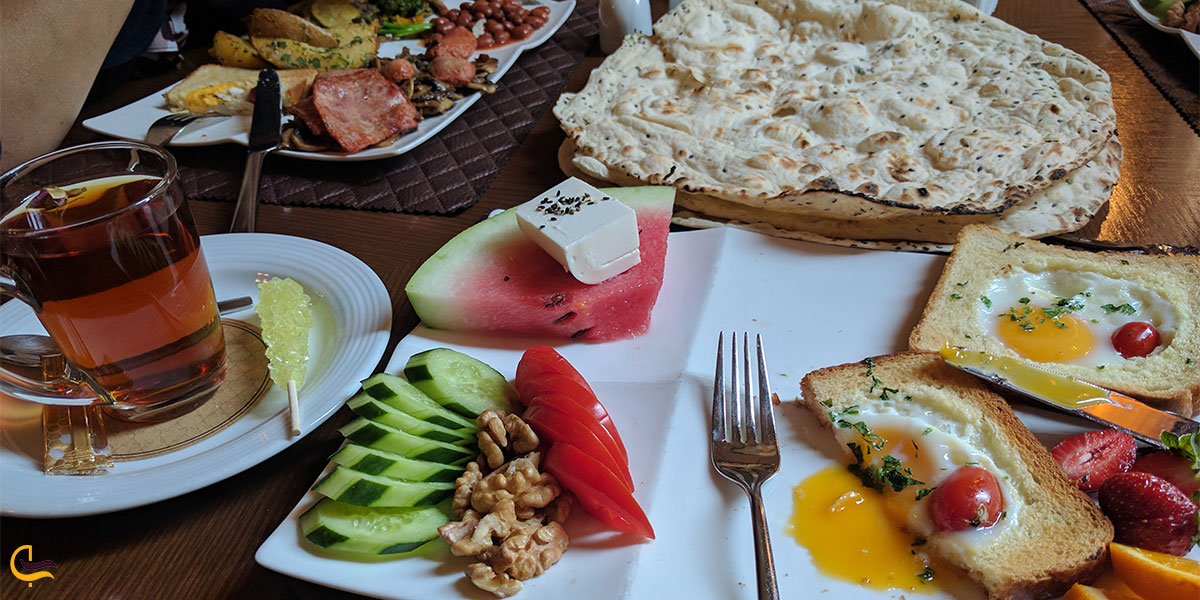 نمایی از صبحانه رستوران باکس کلاسیک