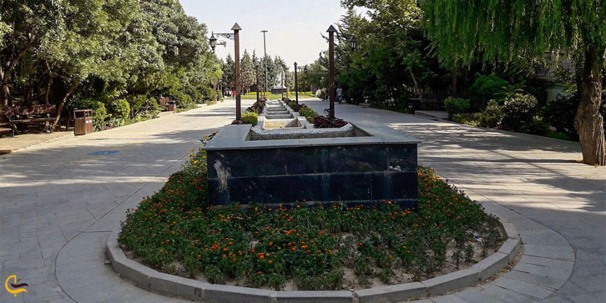 نمایی از باغ راه فدک