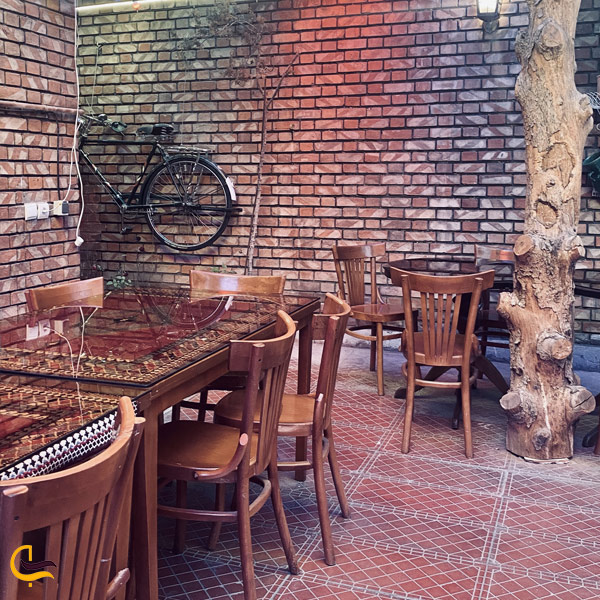 تصویری از کافه عمارت پدری تهران