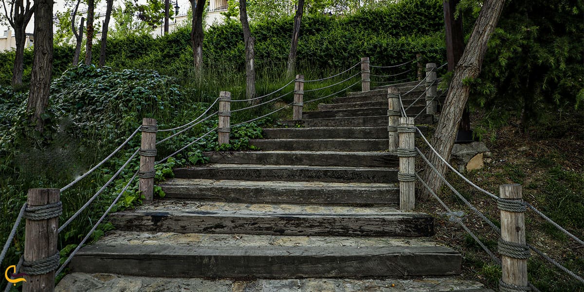 نمایی از بوستان ایران زمین