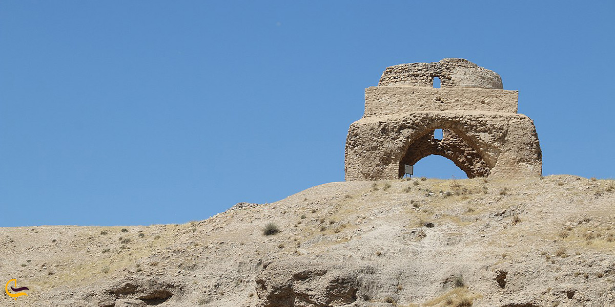 تصویر آتشکده کازرون