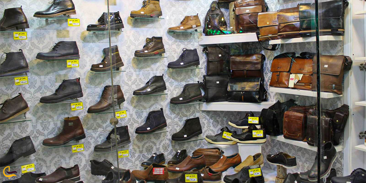 نمایی از مراکز خرید کیف و کفش مردانه 