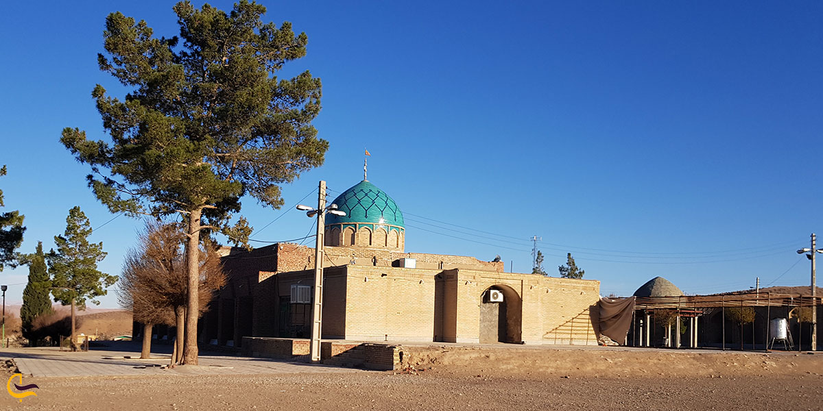 نمایی از مرقد خانم بی بی حیات