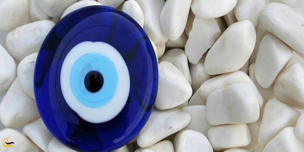 تصویری از چشم نظر