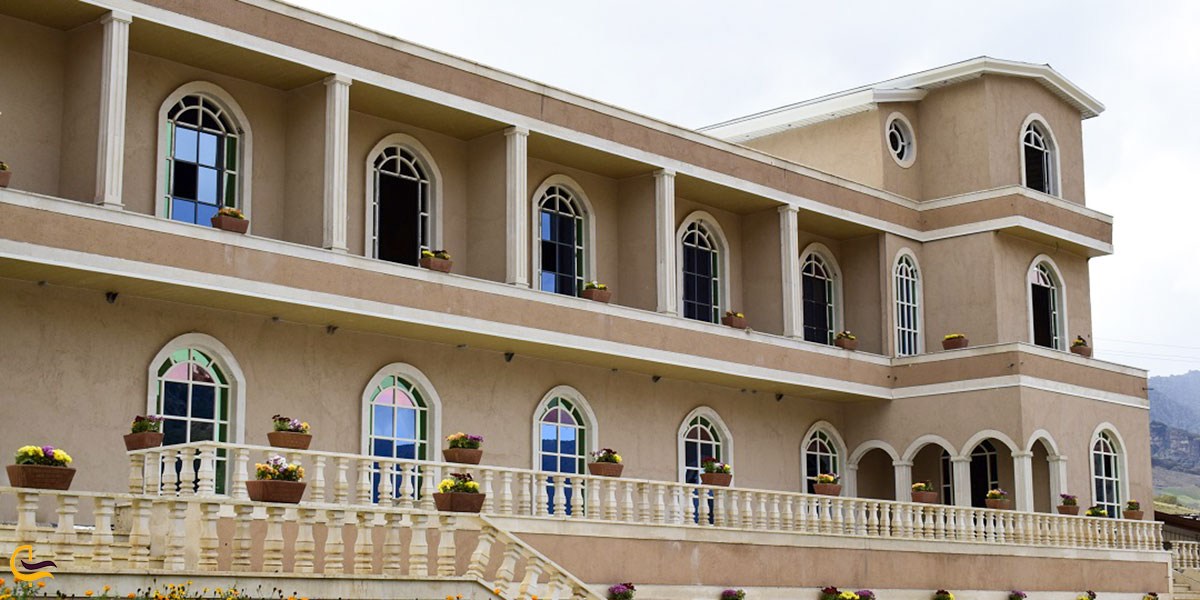 تصویری از مجموعه توریستی مخمل کوه