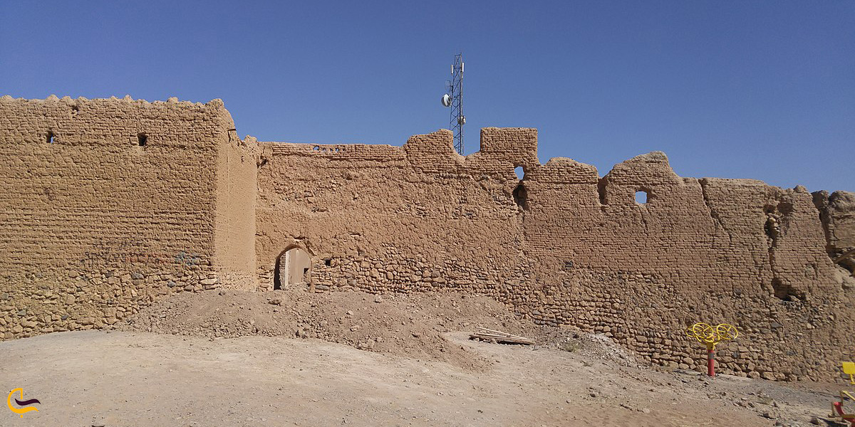 بازدید از روستای هنجن اصفهان