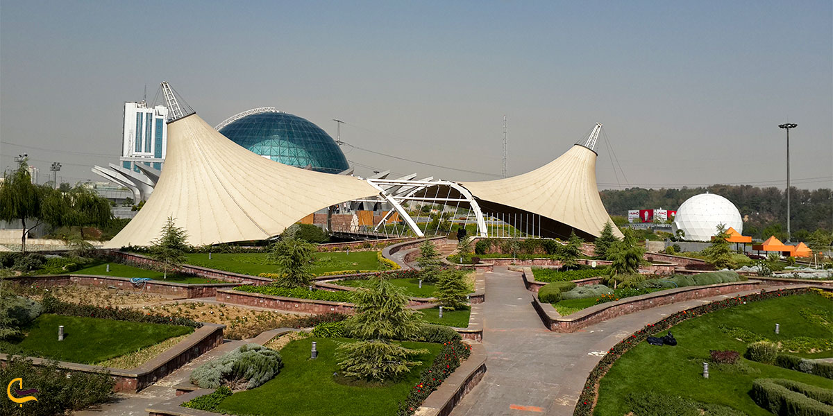 نمایی از پارک آب و آتش