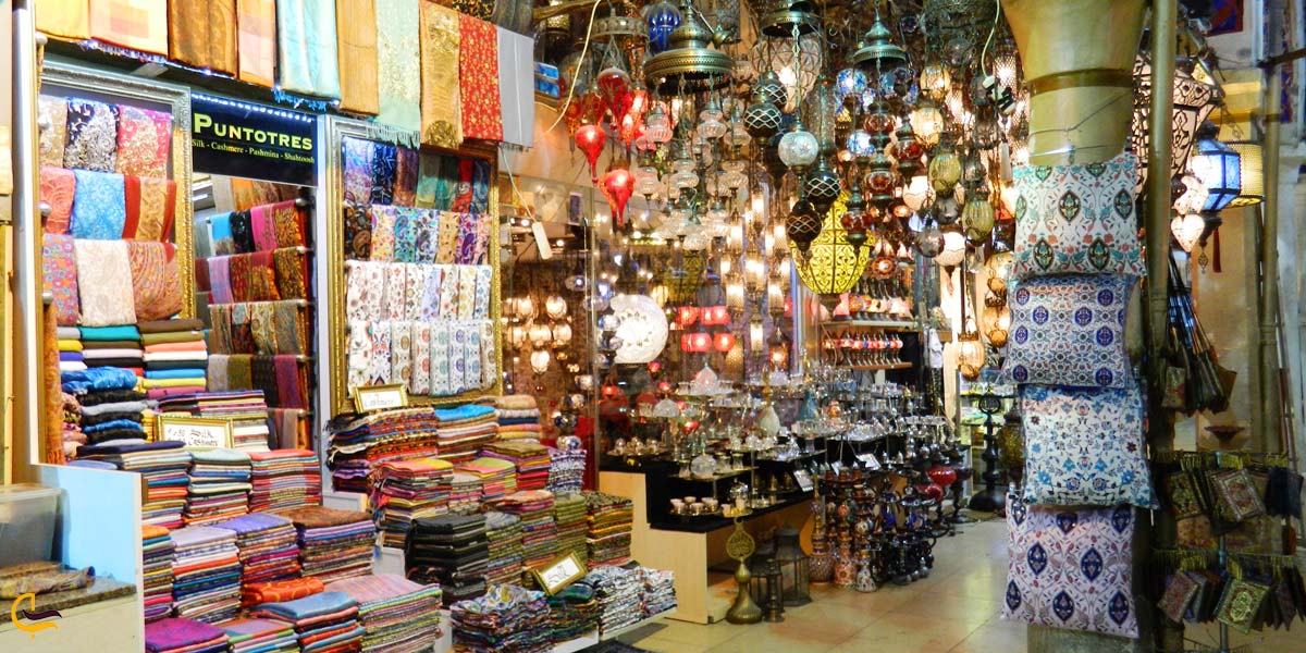 تصویری از مغازه بازار بزرگ استانبول