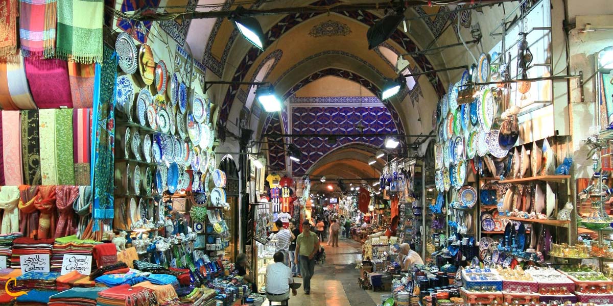 تصویری از مغازه های لوازم خانه بازار بزرگ استانبول