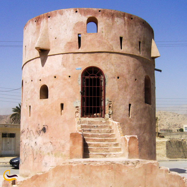 تصویری از قلعه خمیر بندر خمیر