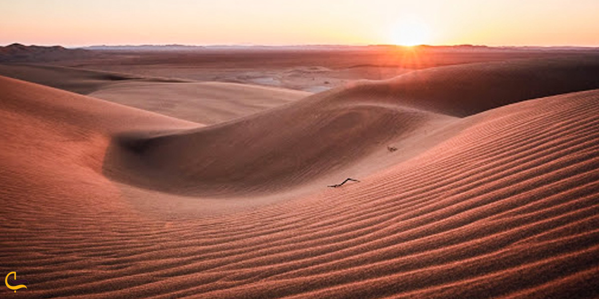 تصویری از کویر ریگ جن