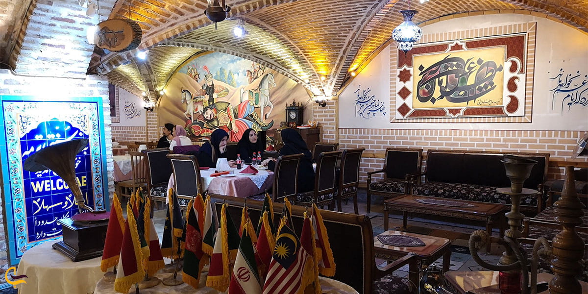 نمایی از رستوران ترمه – ونک