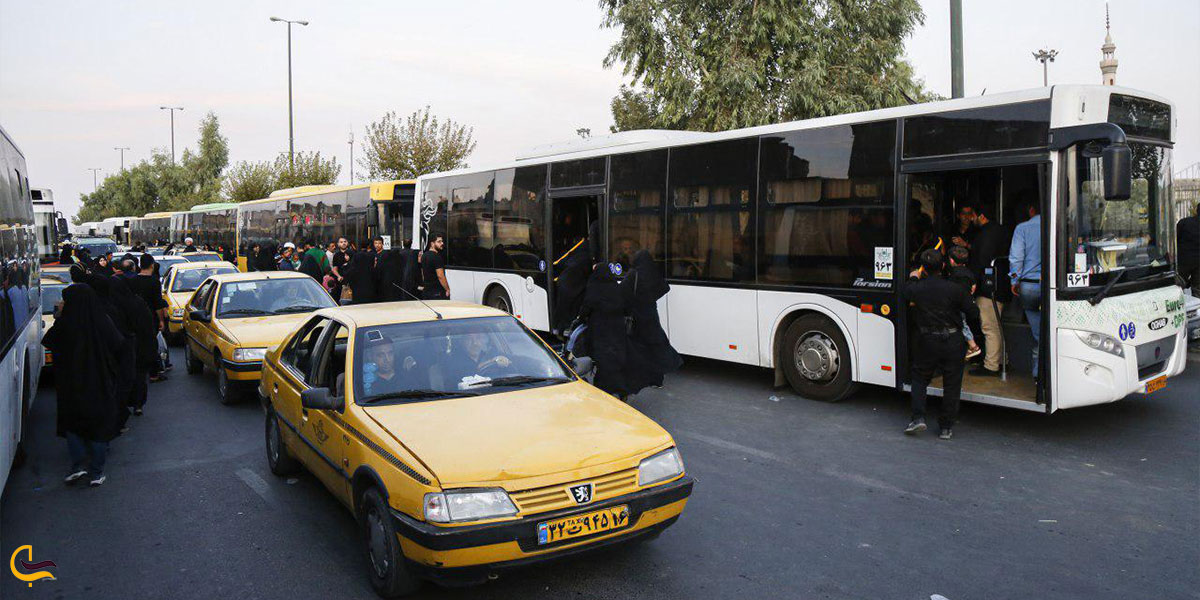 نمایی از گشتوگذار در یزد