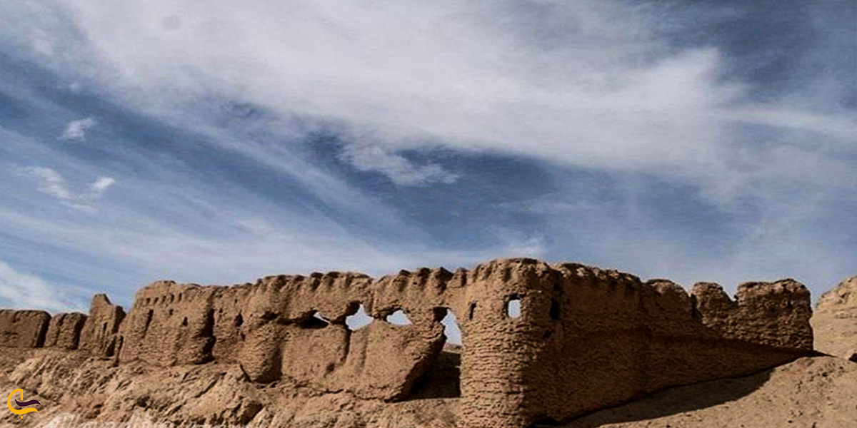 تصویری از قلعه دختر شیروان