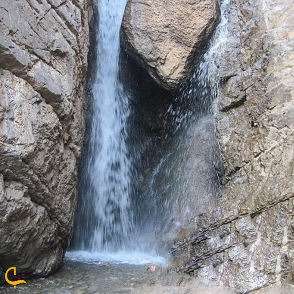 تصویری از آبشار تنگه نمک استان کهگیلویه بویر احمد