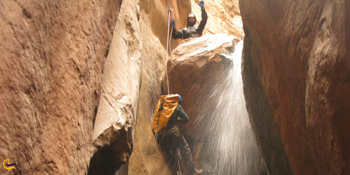 تصویری از آبشار سیمک 