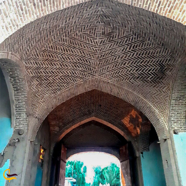 نمایی از بافت قدیمی قلعه دهشاد