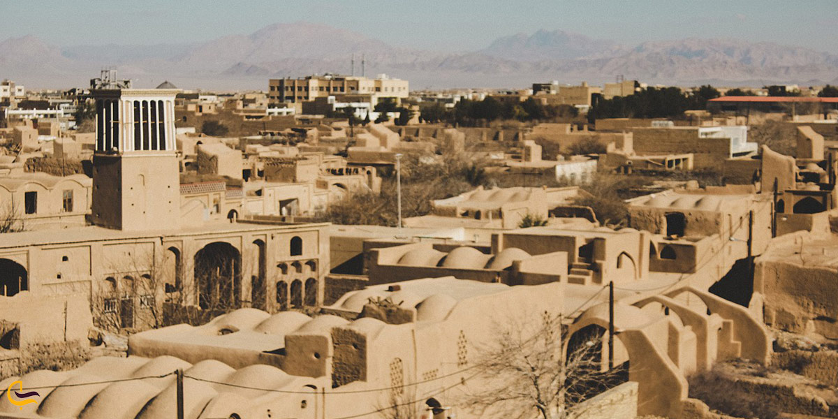 تصویری از شهر میبد