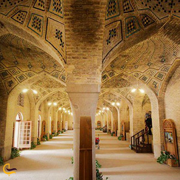 تصویری از شبستان زمستانی مسجد نصیرالملک شیراز