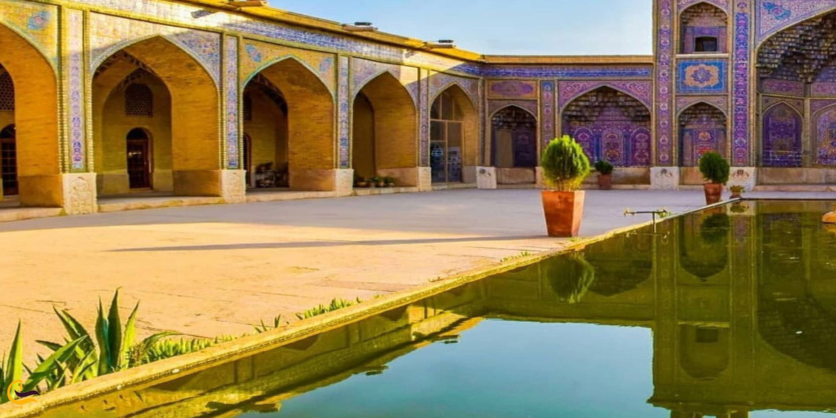 تصویری از حوض مسجد نصیر الملک شیراز