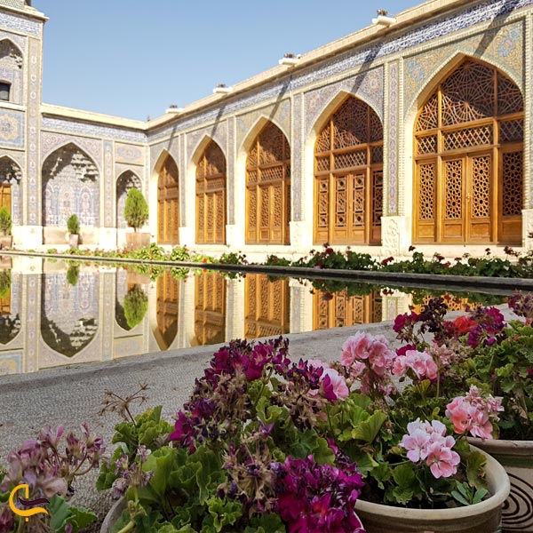 نمایی از مسجد نصیرالملک شیراز