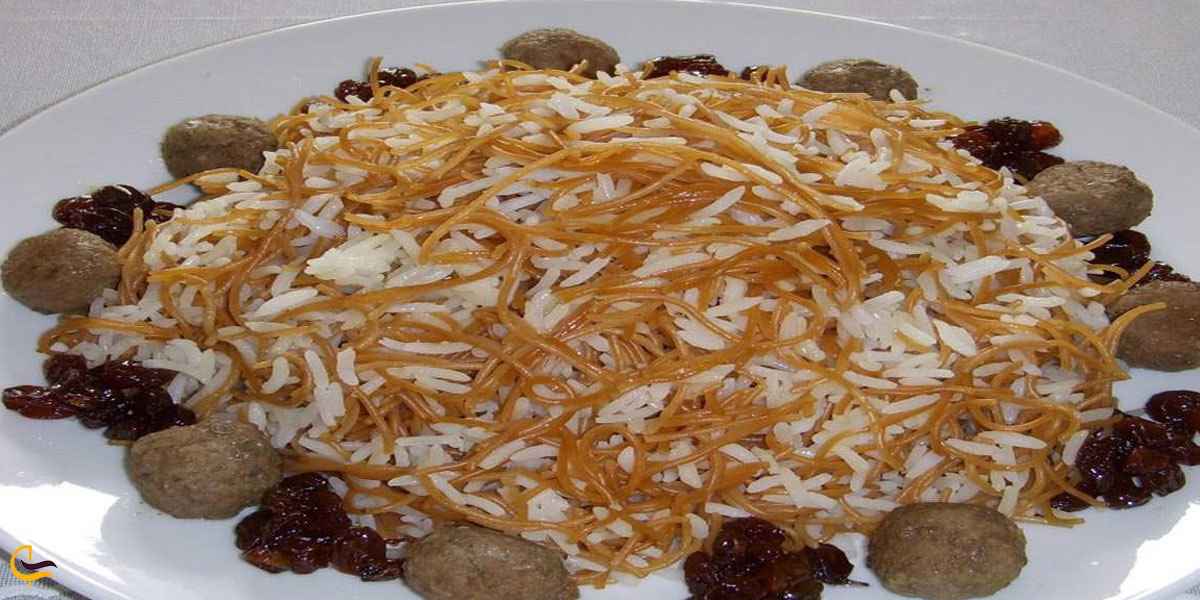 تصویری از رشته پلو غذای محلی تفرش