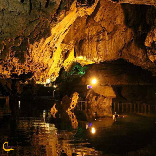 تصویری از غار علی صدر