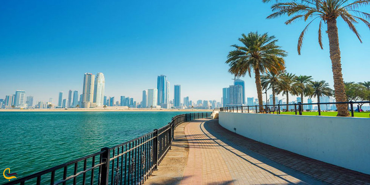 نمایی از پارک ساحلی المزار دبی