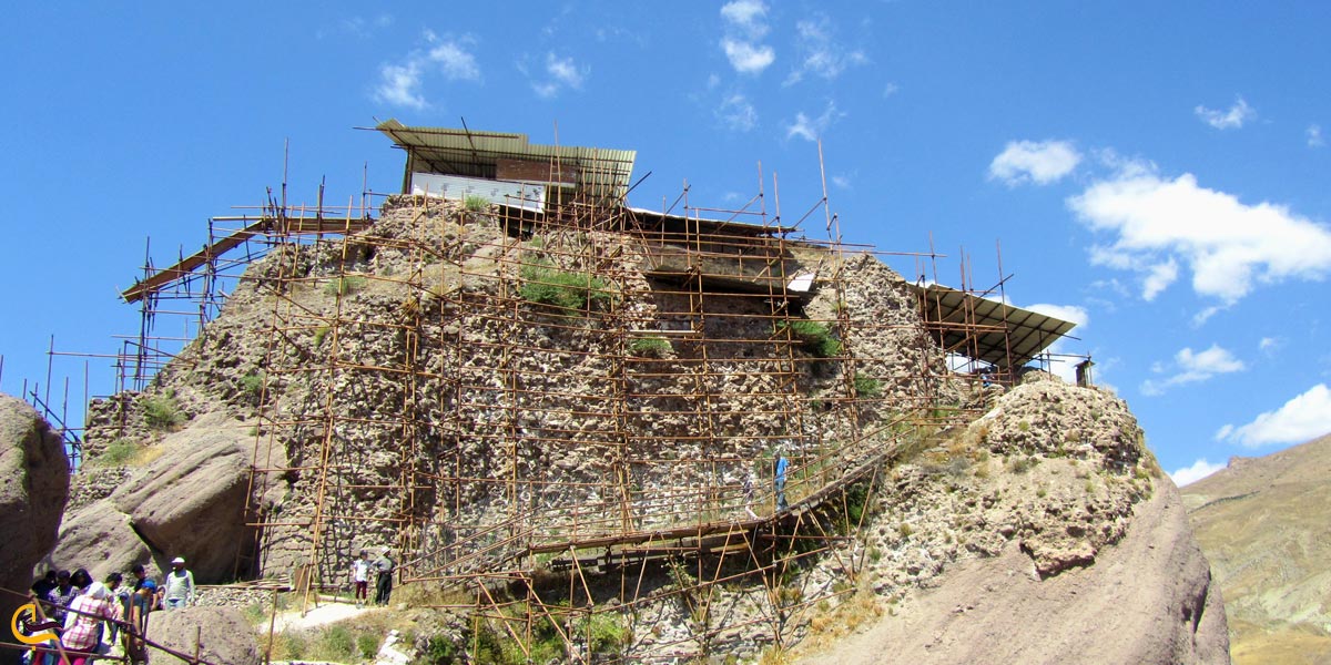 تصویری از قلعه الموت