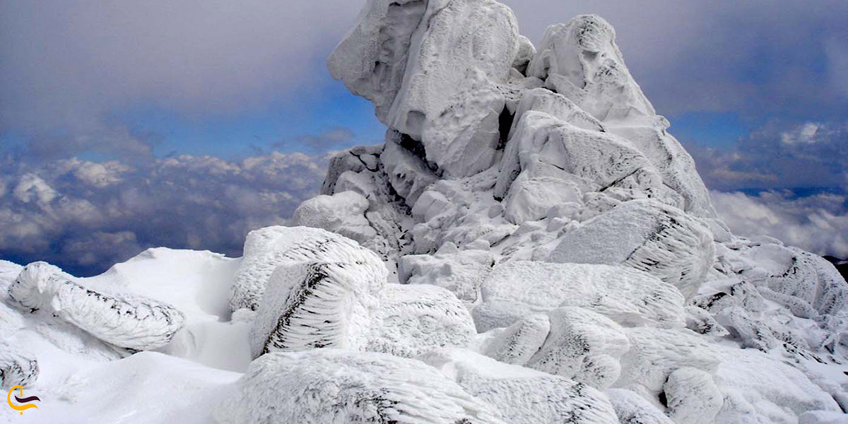 نمایی ازکوه الوند