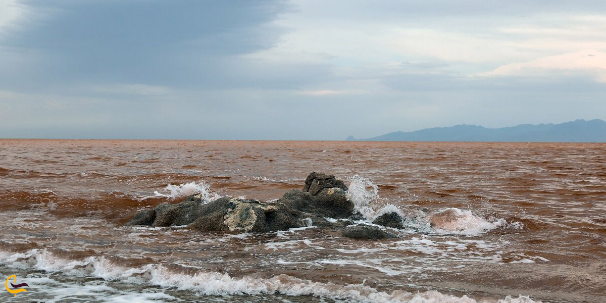تصویری از دریاچه ارومیه