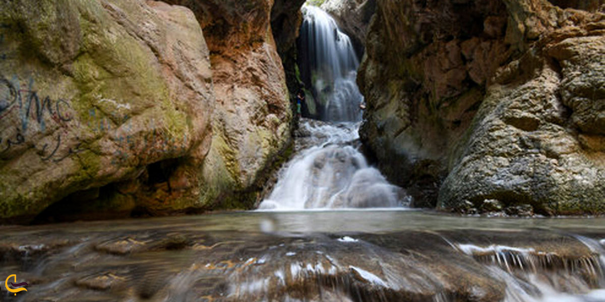 نمایی از آبشار آق سو