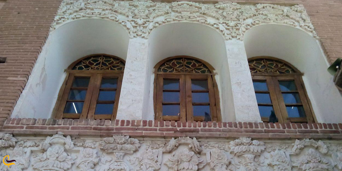 تصویری از پنجره های خانه کرد