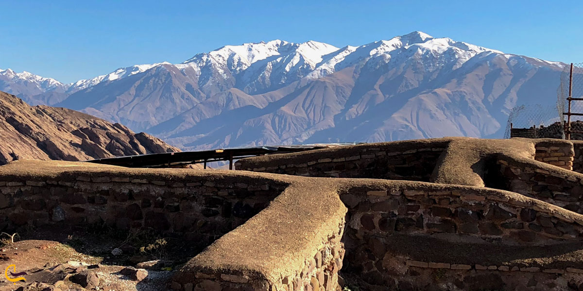 تصویری از قلعه نویزر شاه