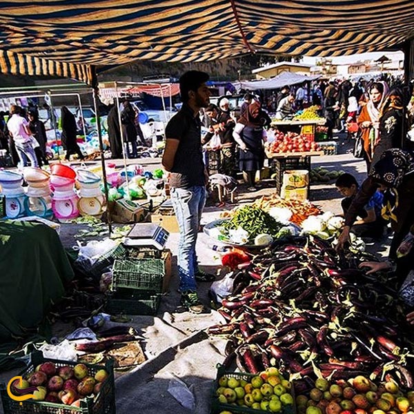 تصویری از بازار روز تکاب