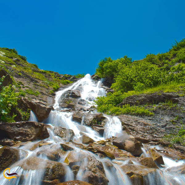 تصویری از آبشار در روستای جواهر ده