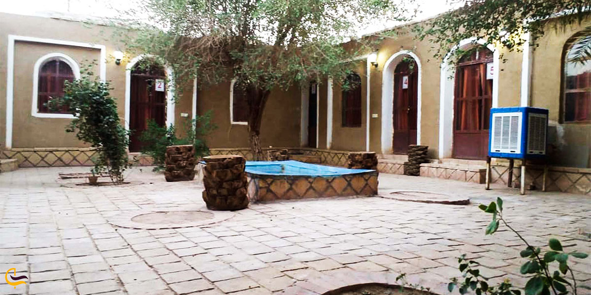 نمایی از اقامتگاه کلوت شهداد کرمان