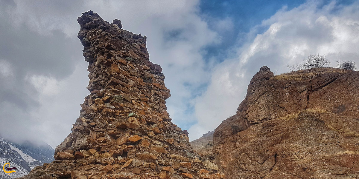 تصویری از قلعه مازیار