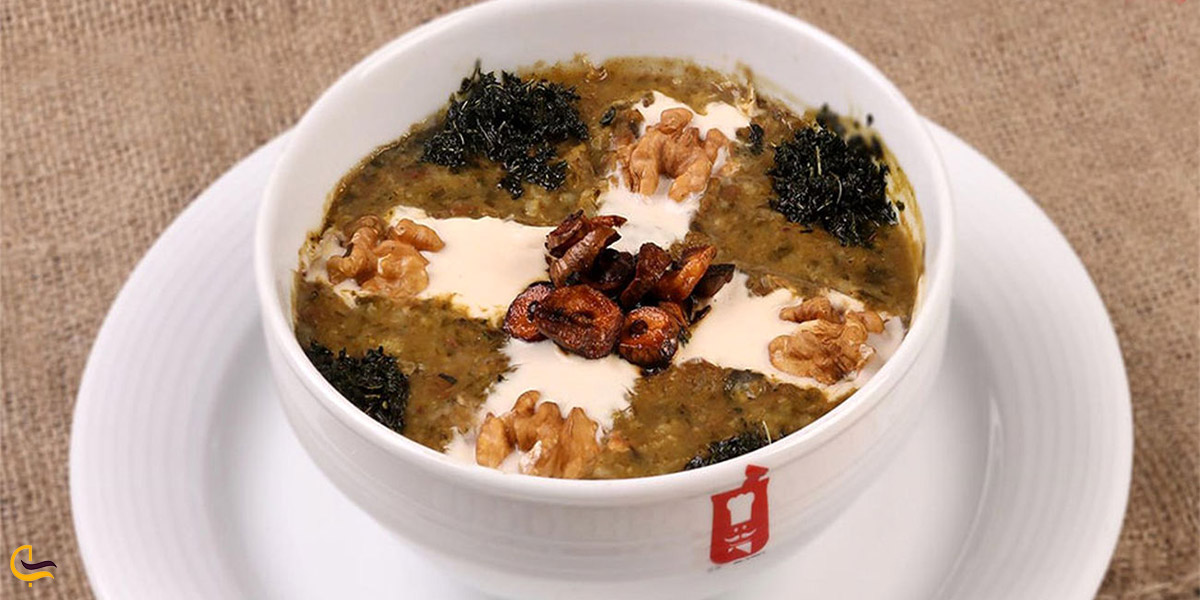 نمایی از آش شله قلمکار