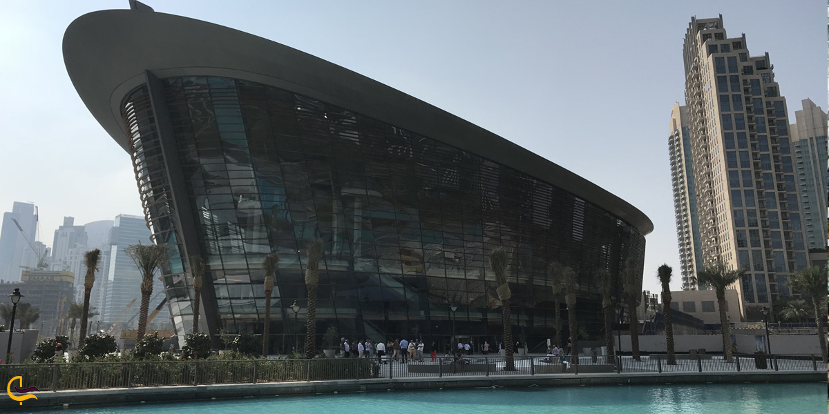 تصویری از ساختمان سالن اپرا دبی