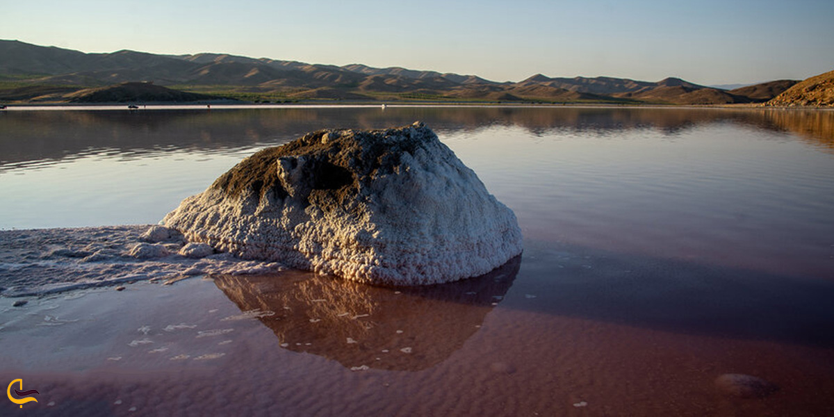 تصویری از خشک شدن دریاچه ارومیه