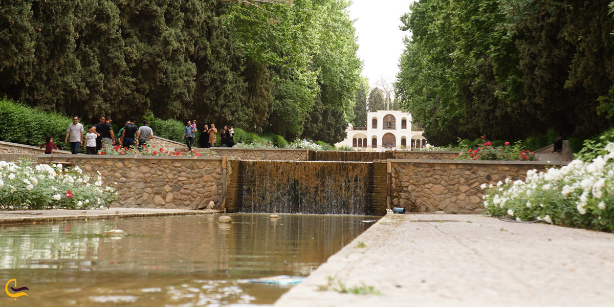 تصویری از طبیعت باغ شازده 