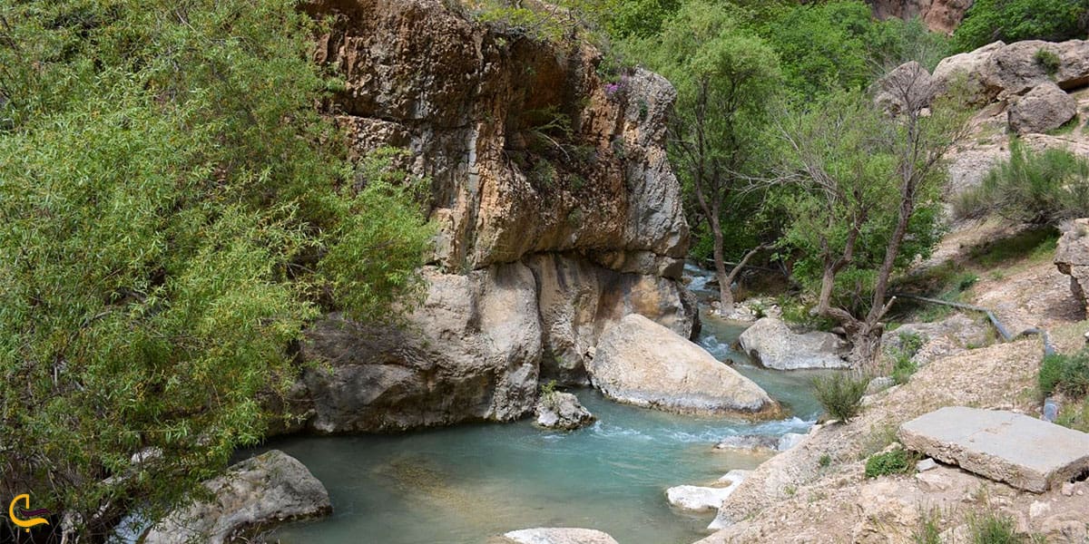 نمایی ازتنگ گمبیل