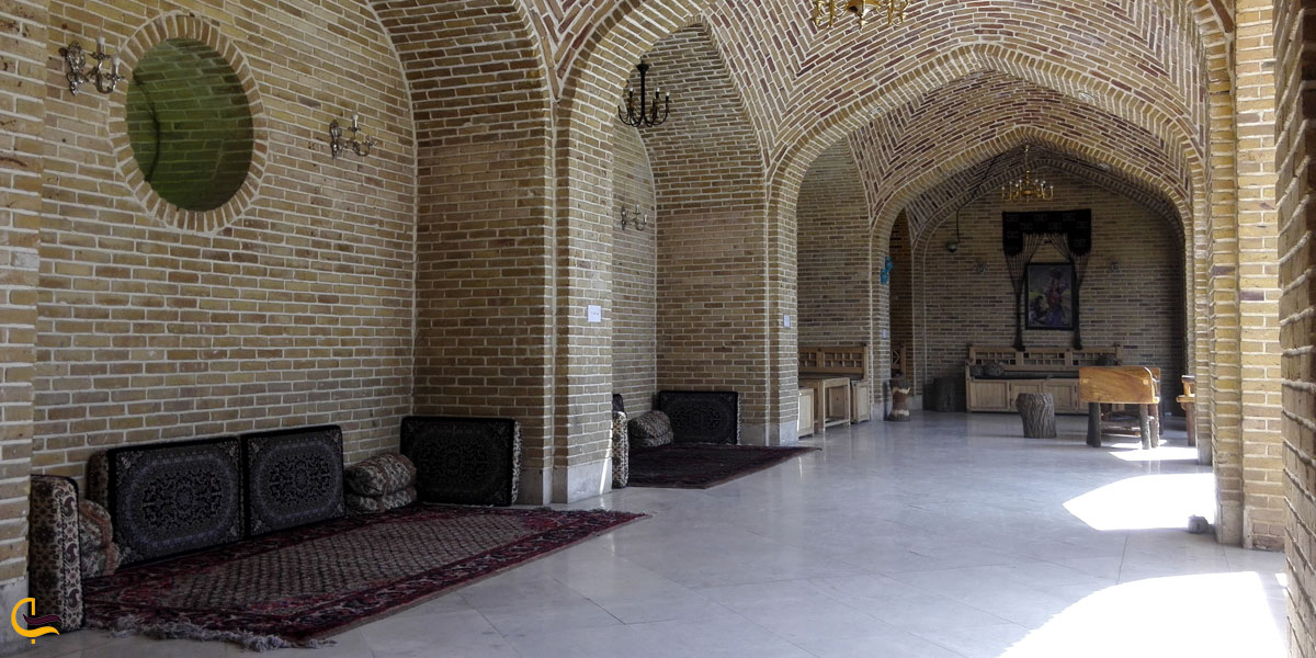 تصویری از رستوران سنتی خانه کرد