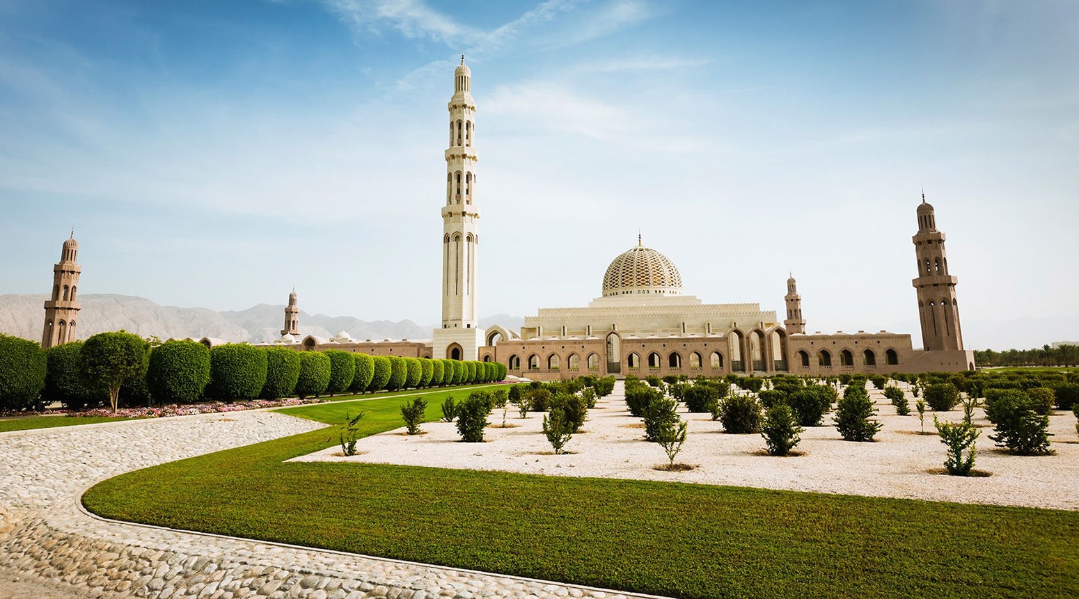 راهنمای سفر به کشور زیبای عمان