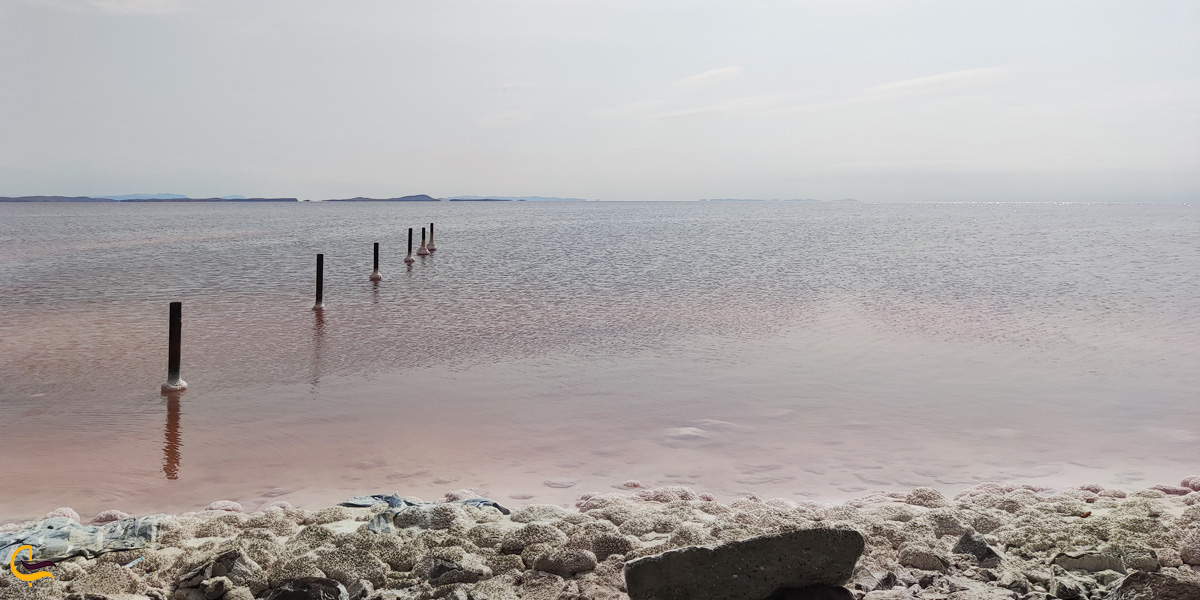 تصویری از دریاچه ارومیه