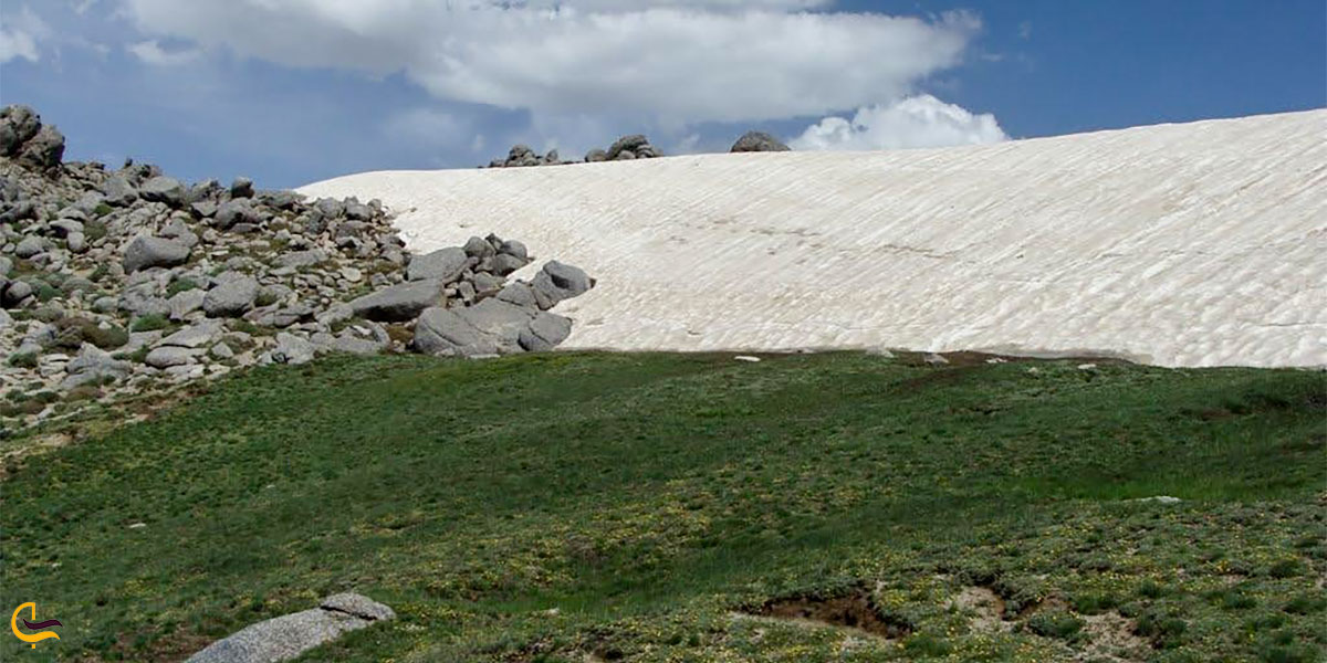 نمایی از دره مرادبیگ