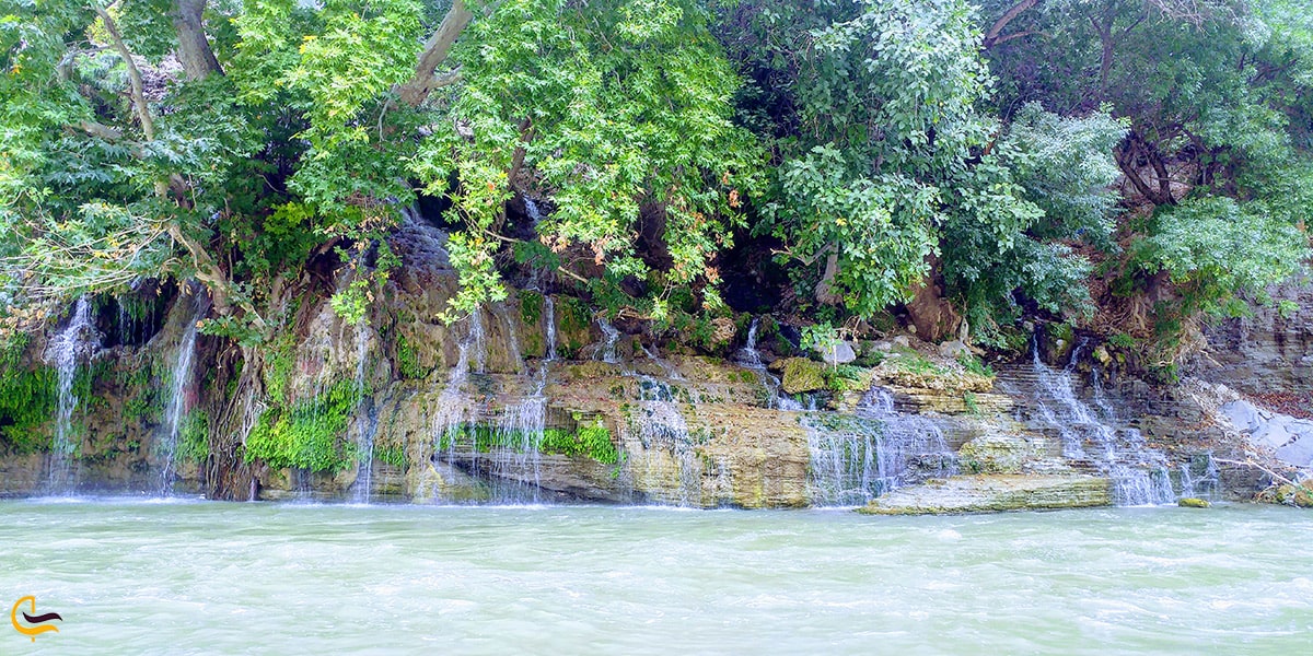 بازدید از آبشار زیبای بیشه در فصل بهار