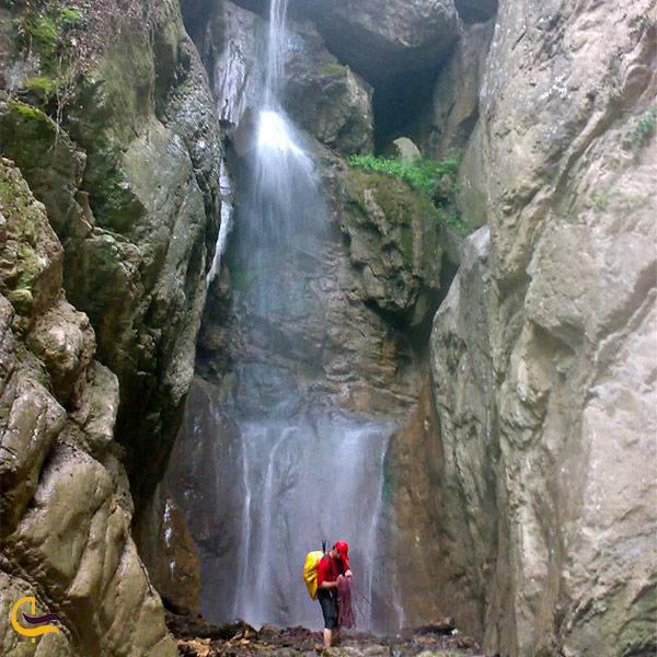 نمایی از آبشارهای دره تل انبار