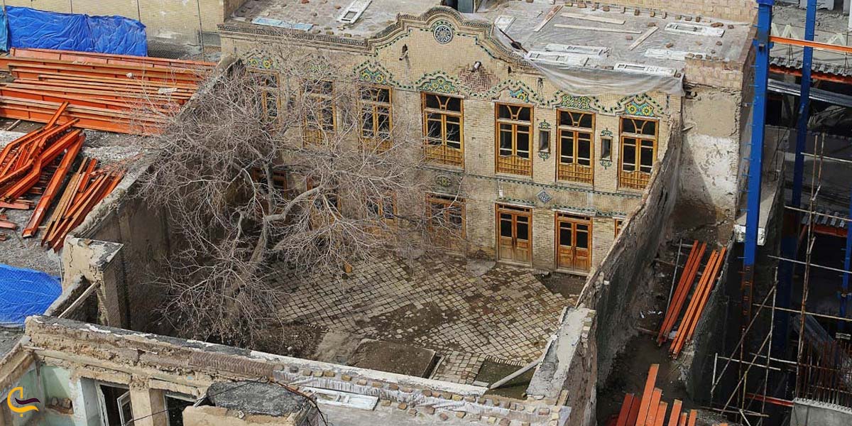 نمایی از بالای خانه تاریخی امیری مشهد